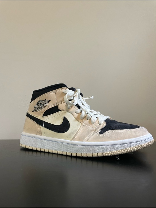 Jordan Shoes - Nike Jordan Cream High-Top Sneakers Women's Size 7